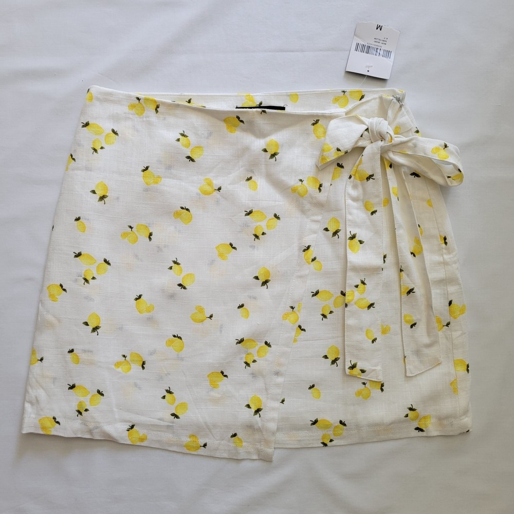 NWT Forever 21 Lemon Print Linen Mini Mock Wrap Skirt with Tie Detail Size M
